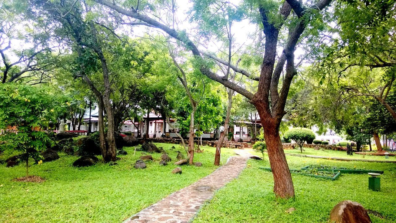 Kodigahawewa Forest Resort Tissamaharama Exteriér fotografie