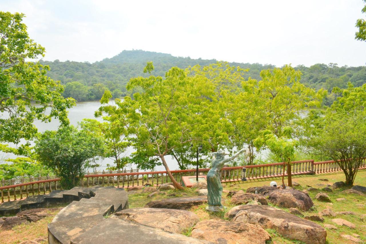 Kodigahawewa Forest Resort Tissamaharama Exteriér fotografie